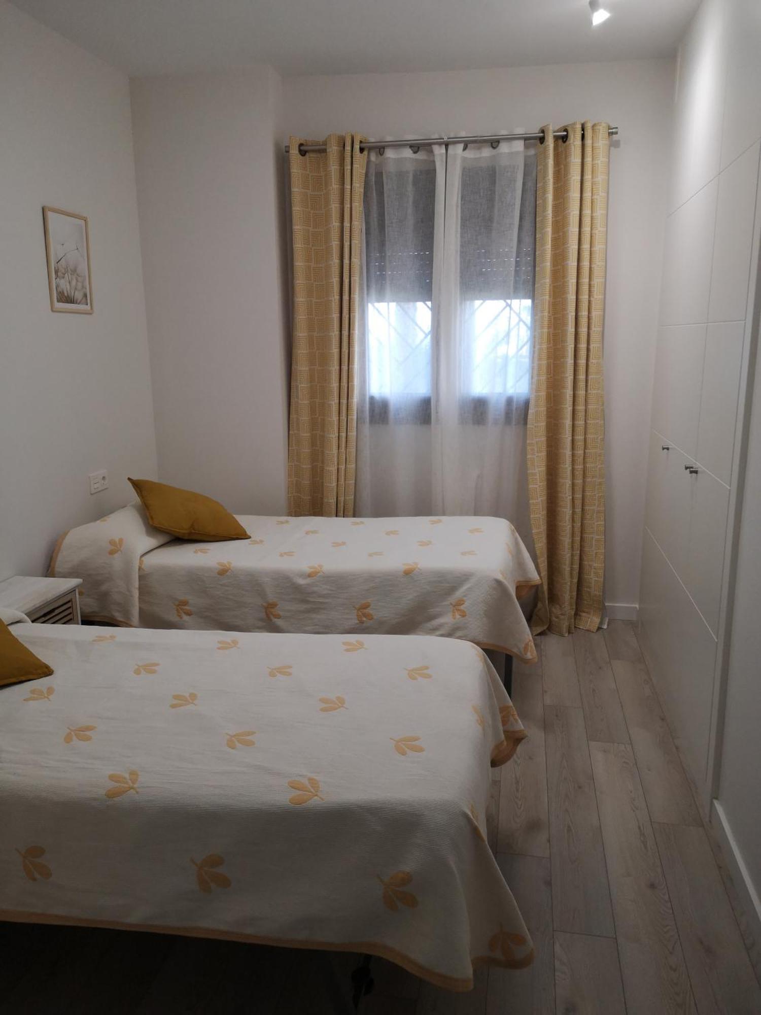 Apartamento Playa Valle Niza Málaga Dış mekan fotoğraf