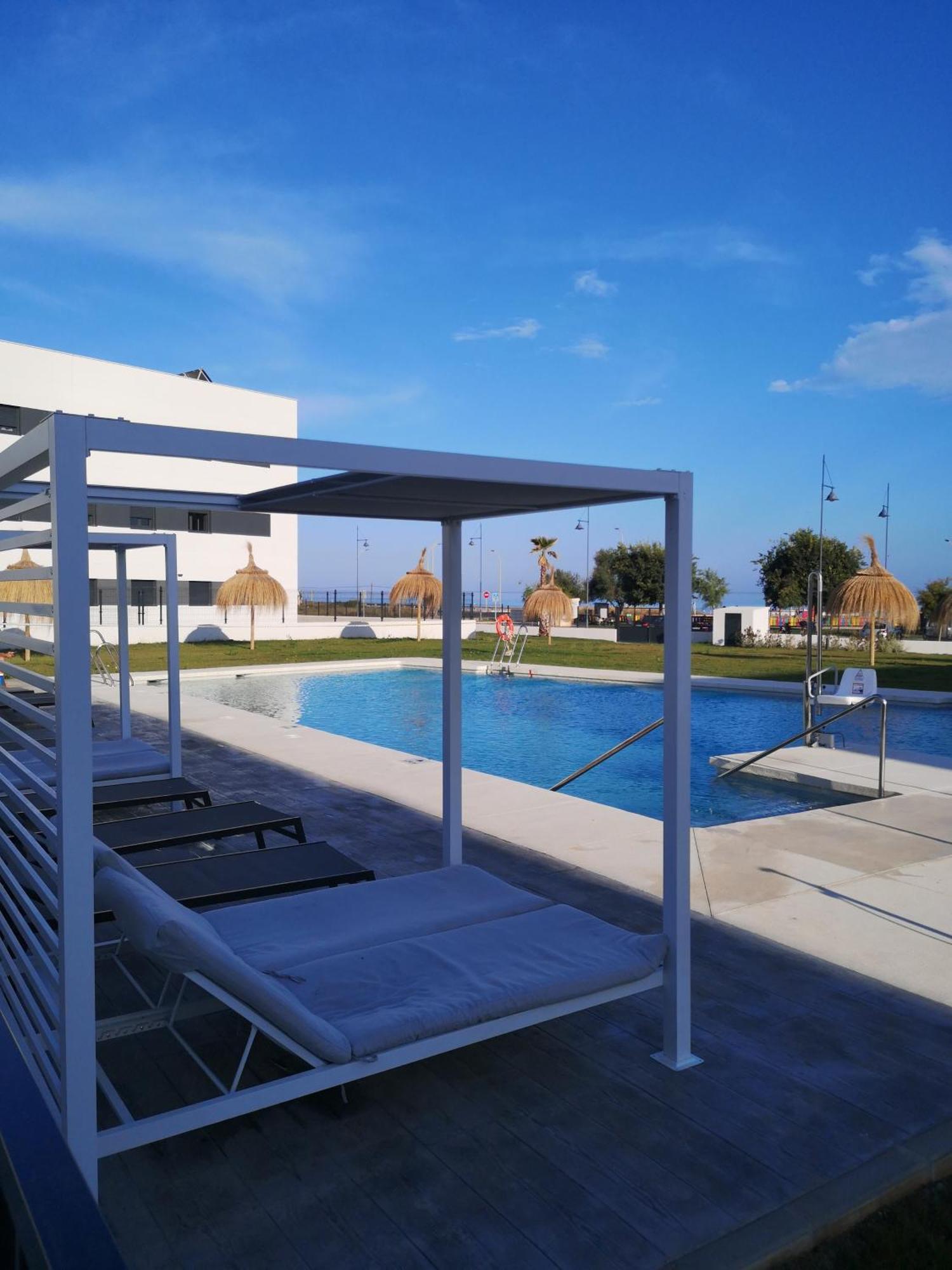 Apartamento Playa Valle Niza Málaga Dış mekan fotoğraf